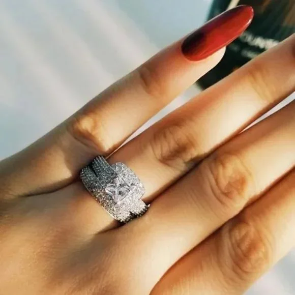 NEW SET 925 STERLING SILVER DIAMOND RING, CUTE RING, SHINY RING. - Picture 6 of 6